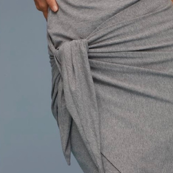 Aritzia The Group Babaton Bevington Skirt - Picture 2 of 7